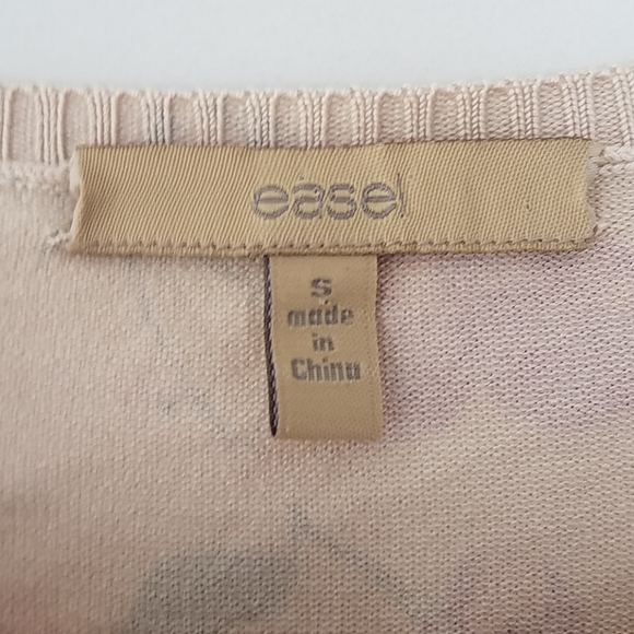 Easel Cherry Print Cardigan - Picture 3 of 8